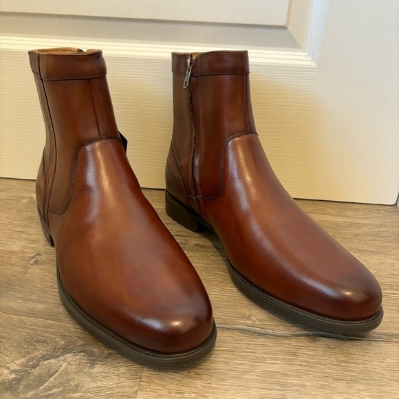 Florsheim Men's Midtown Plain Toe Boot Cognac Brown Leather Size 10.5 Wide NIB - Picture 3 of 12